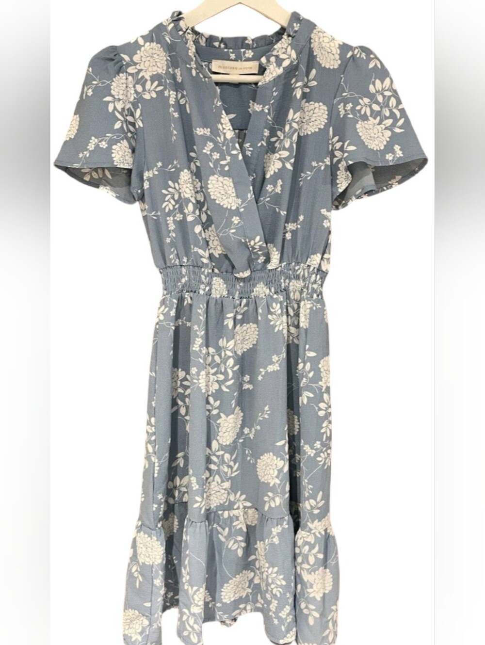 Monteau Dusty Blue Floral V-Neck Smocked Waist Tunic - Picture 2 of 5